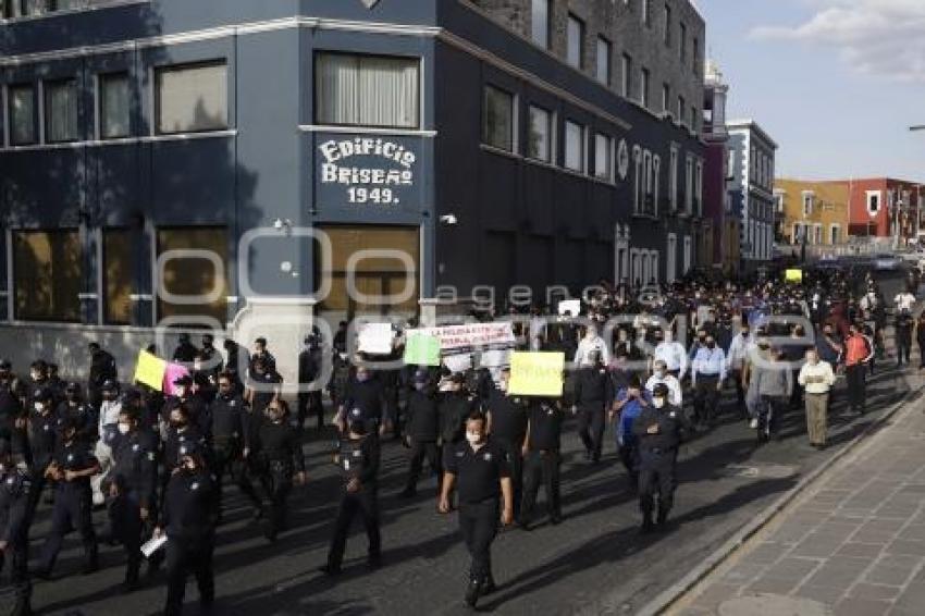 POLICÍA ESTATAL . MANIFESTACIÓN