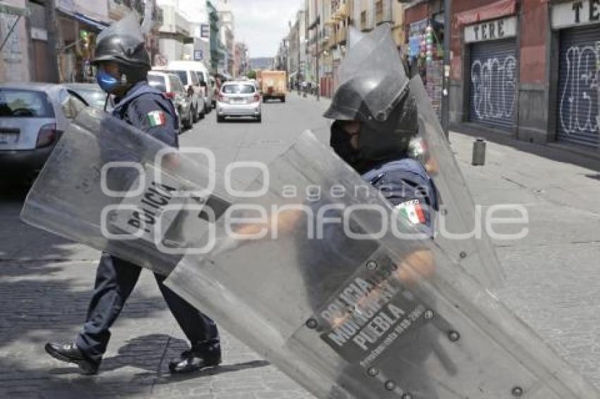 CENTRO HISTÓRICO . POLICÍA