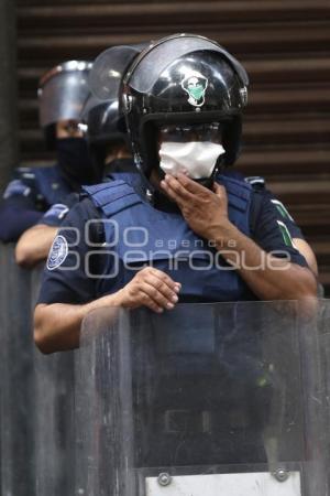 CENTRO HISTÓRICO . POLICÍA