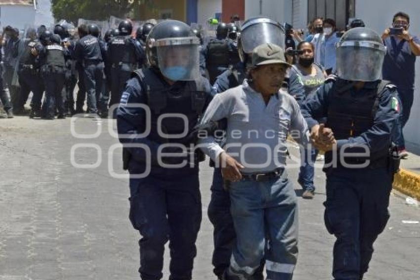 ATLIXCO . PARO DE LABORES