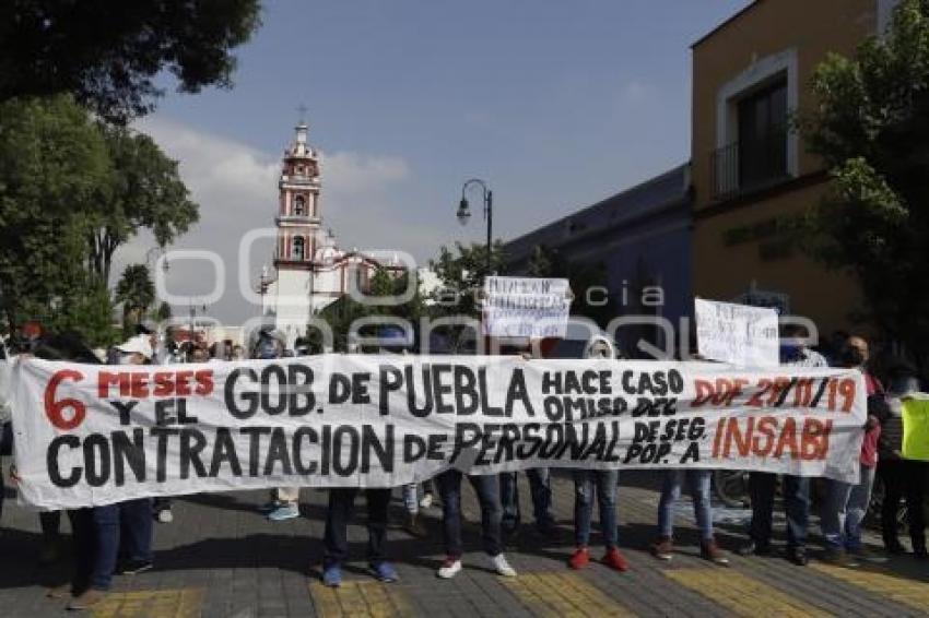 VISITA PRESIDENCIAL . MANIFESTACIÓN EXTRABAJADORES