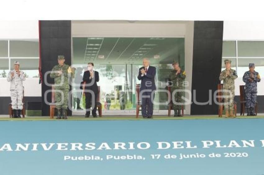 PRESIDENCIA . ANIVERSARIO PLAN DN-III-E