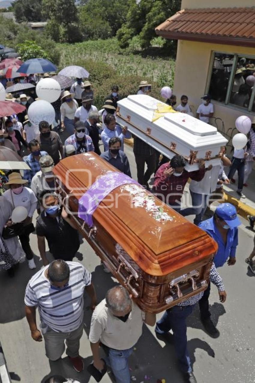 FUNERAL GARDENIA Y DULCE