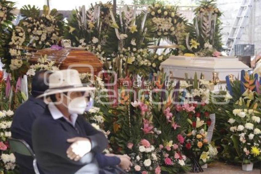 FUNERAL GARDENIA Y DULCE