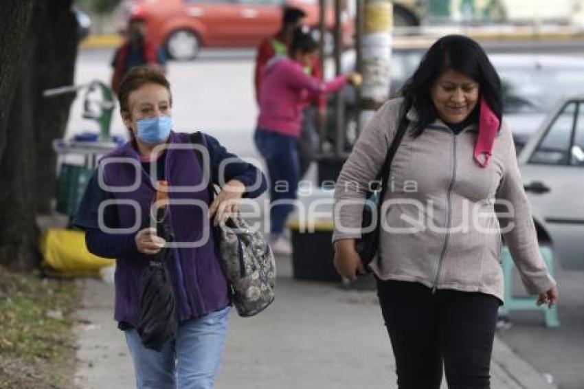 TRABAJADORES ZONA INDUSTRIAL