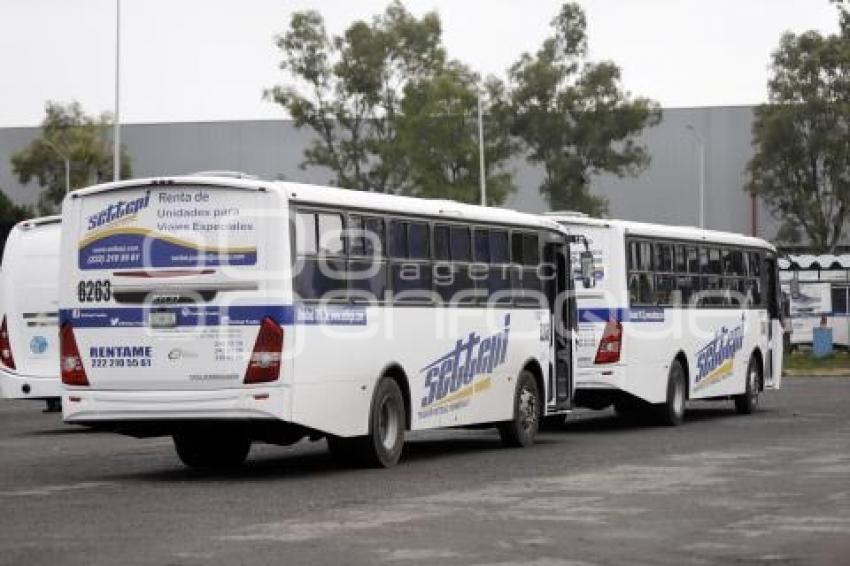 VOLKSWAGEN . TRANSPORTE DE PERSONAL