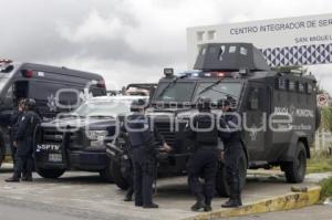 CANOA . POLICÍA MUNICIPAL