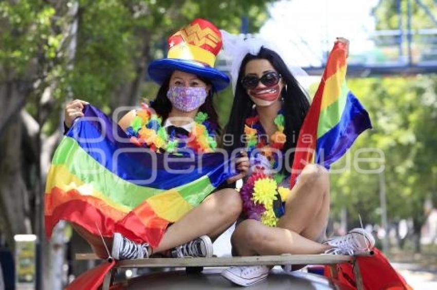 CARAVANA ORGULLO LGBTTTI