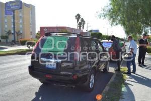 TEHUACÁN . MANIFESTACIÓN ANTIAMLO