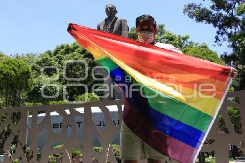 CARAVANA ORGULLO LGBTTTI