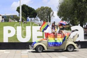 CARAVANA ORGULLO LGBTTTI