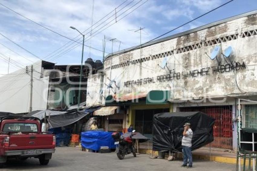 ACATLÁN . CIERRE DE MERCADO