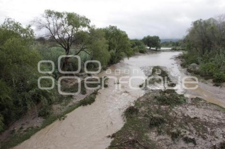 ACATLÁN . RÍO TIZAAC