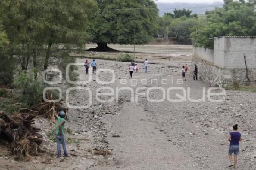 ACATLÁN . LLUVIAS