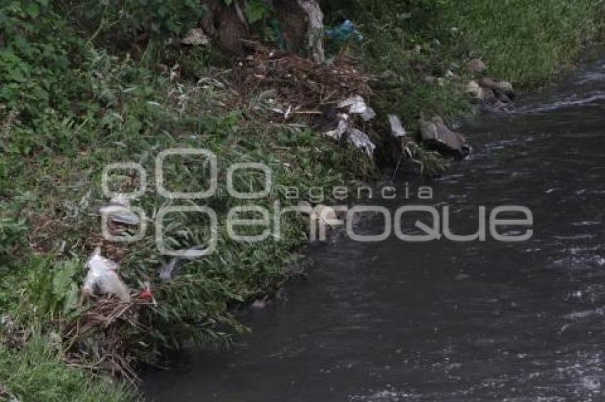 BASURA . RÍO ATOYAC