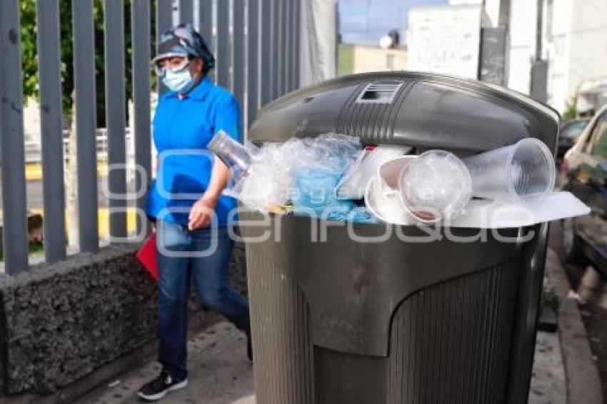 IMSS LA MARGARITA . BASURA