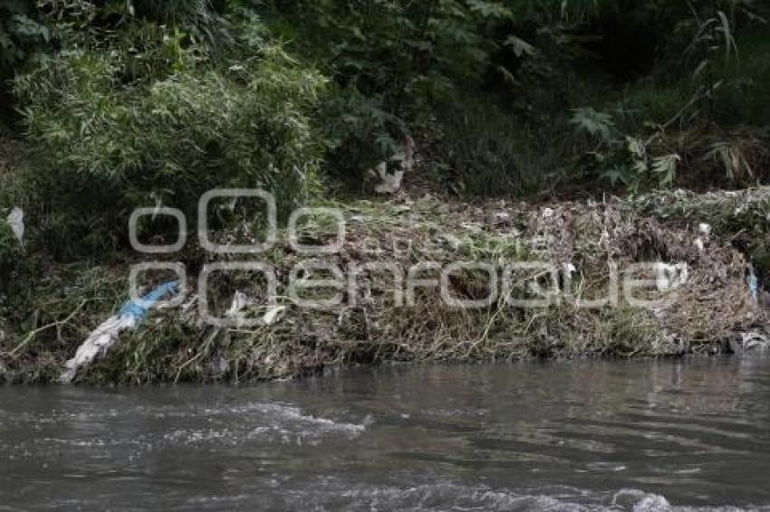 BASURA . RÍO ATOYAC