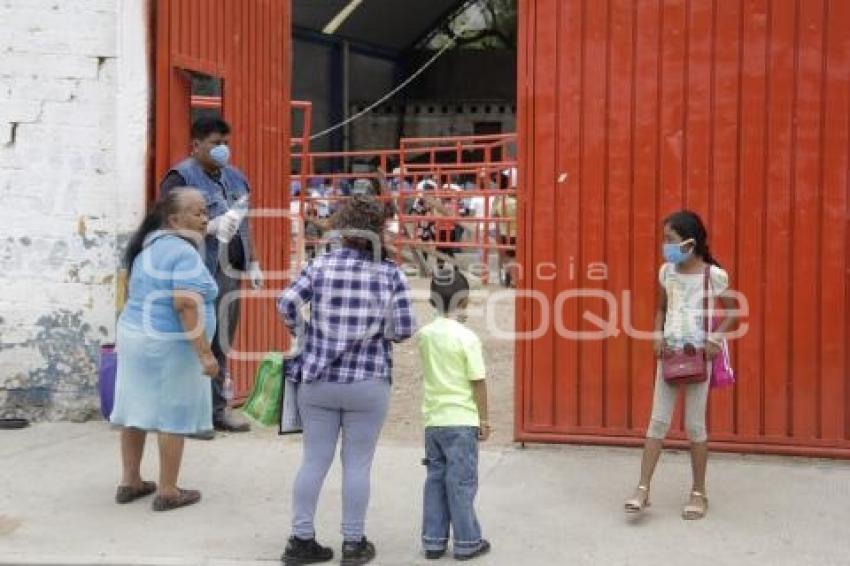 ACATLÁN . APOYOS ADULTOS MAYORES