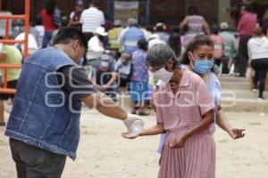 ACATLÁN . APOYOS ADULTOS MAYORES