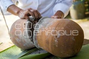 CUETZALAN . MIEL TRADICIONAL