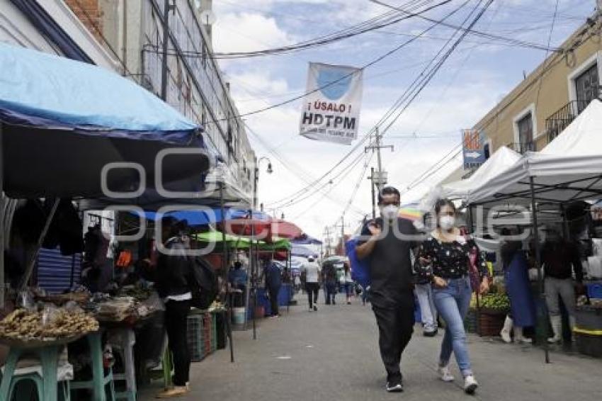 MERCADO 5 DE MAYO . LONA PREVENCIÓN