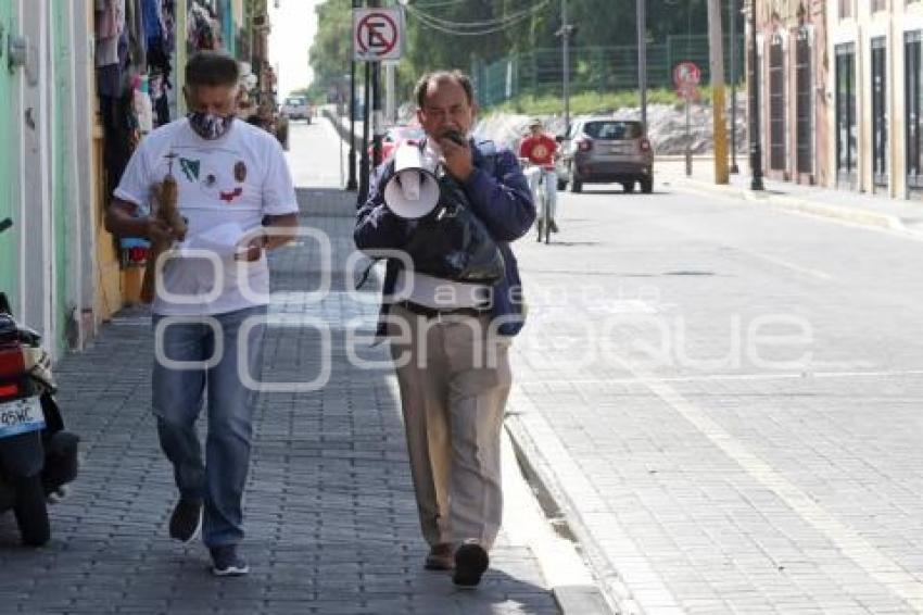 CHOLULA . PETICIÓN REAPERTURA IGLESIAS