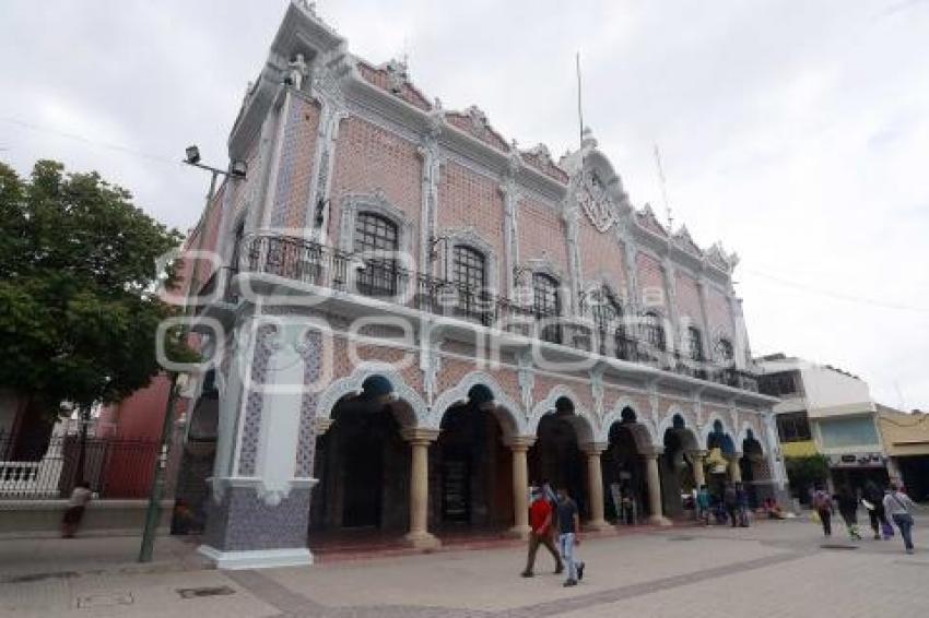 TEHUACÁN . AYUNTAMIENTO