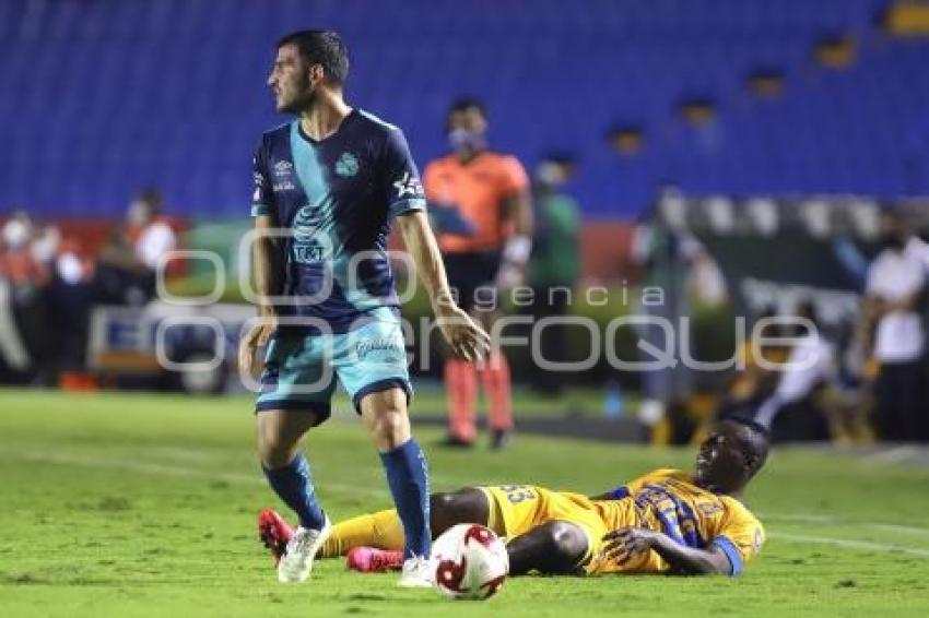 FÚTBOL . TIGRES VS CLUB PUEBLA