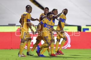 FÚTBOL . TIGRES VS CLUB PUEBLA