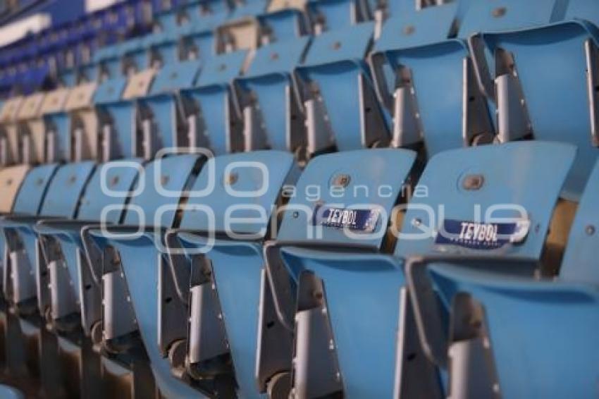 FÚTBOL . CLUB PUEBLA VS PACHUCA