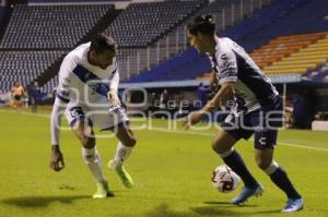 FÚTBOL . CLUB PUEBLA VS PACHUCA