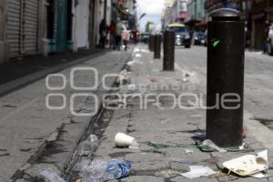 BASURA EN LA CALLE