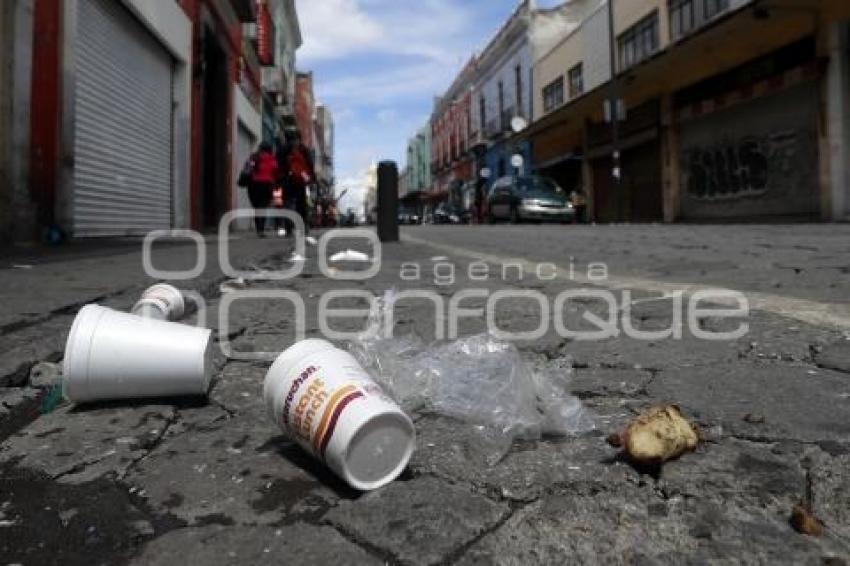 BASURA EN LA CALLE