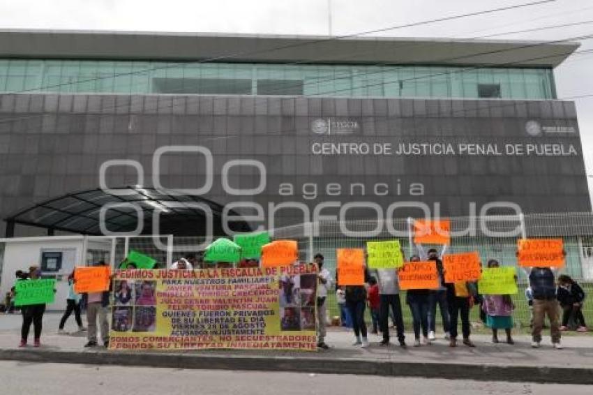 MANIFESTACIÓN . CASA DE JUSTICIA