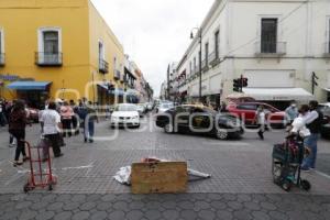 AMBULANTES . CIERRE DE CALLE