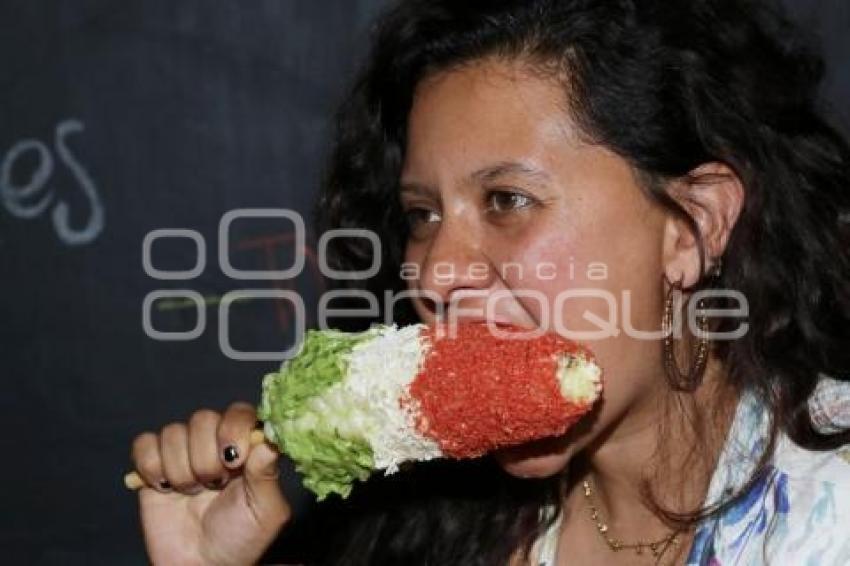 ELOTE TRICOLOR