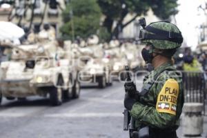 INDEPENDENCIA . DESFILE MILITAR