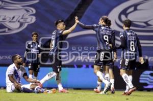 FÚTBOL . PUEBLA VS QUERÉTARO