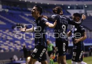 FÚTBOL . PUEBLA VS QUERÉTARO