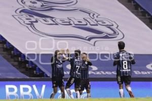 FÚTBOL . PUEBLA VS QUERÉTARO