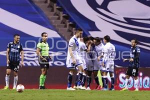 FÚTBOL . PUEBLA VS QUERÉTARO