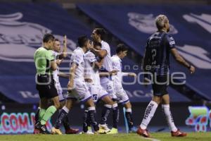 FÚTBOL . PUEBLA VS QUERÉTARO