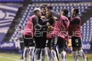 FÚTBOL . PUEBLA VS QUERÉTARO