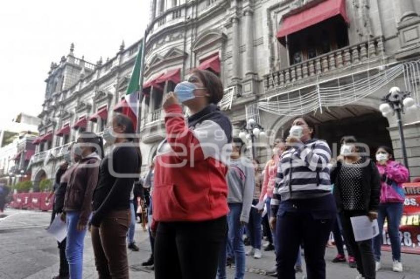 MANIFESTACIÓN POR AYOTZINAPA