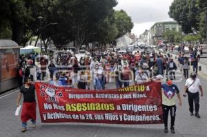 MANIFESTACIÓN POR AYOTZINAPA