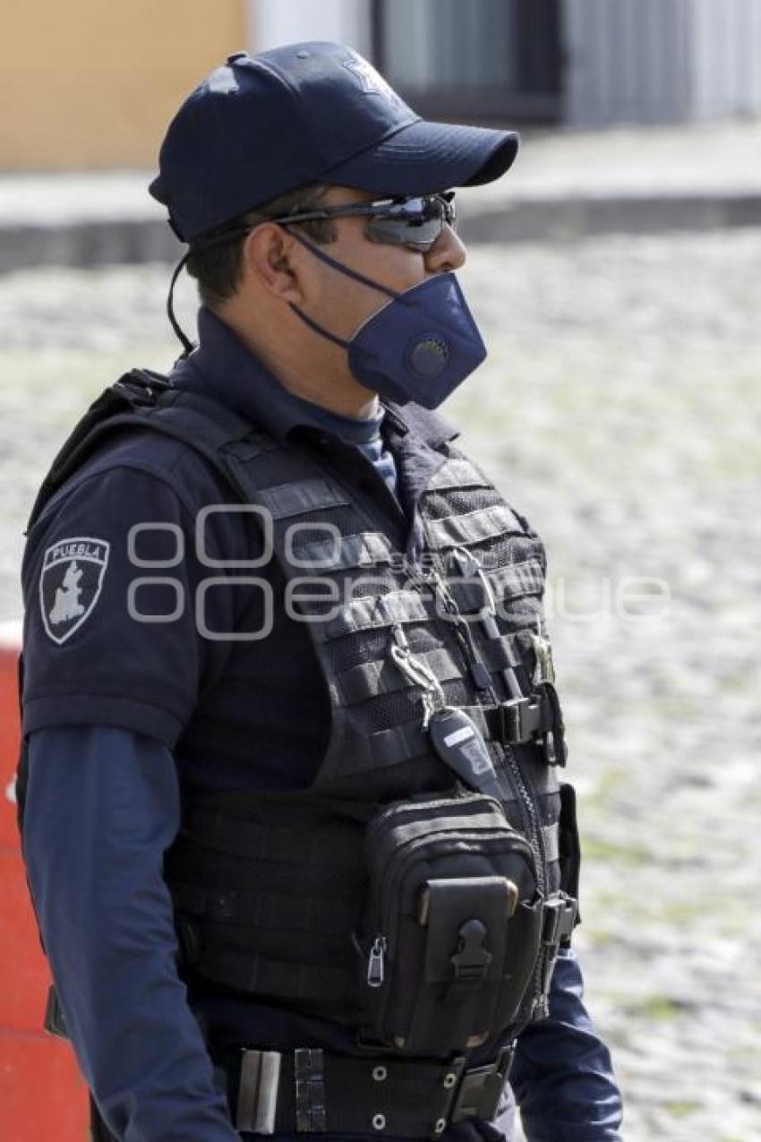 POLICÍA . MAL USO DE CUBREBOCAS