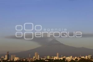 VOLCÁN POPOCATÉPETL . FUMAROLA