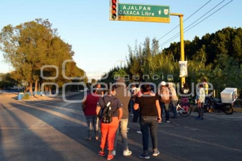 TEHUACÁN . MANIFESTACIÓN COAPAN