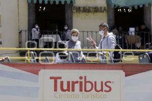 TURISTAS . ZÓCALO