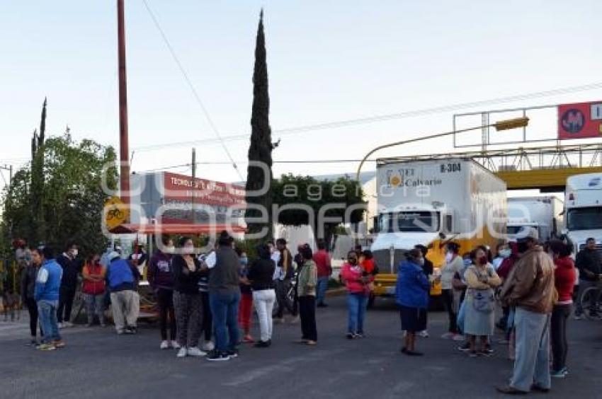 TEHUACÁN . MANIFESTACIÓN COAPAN